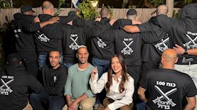 נטלי דדון עם כוח 100, צילום: שירן פרץ יח״צ